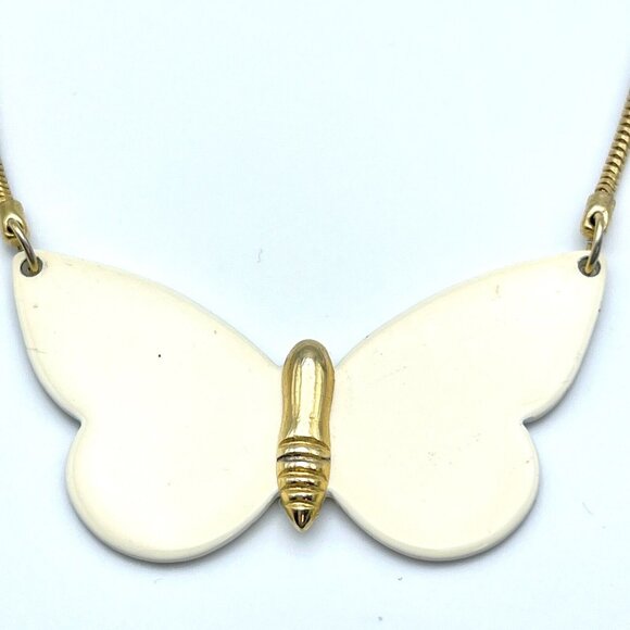 Butterfly Fairy Style Vintage C. Sebiri Signed Gold Tone Necklace Gift - Picture 3 of 9